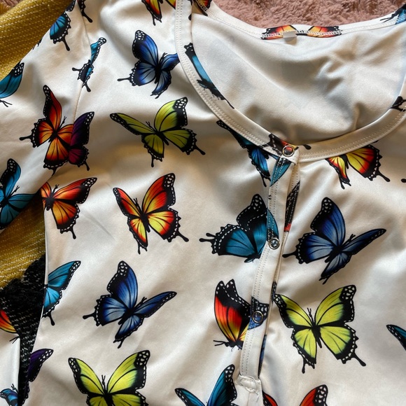 Y2K Rainbow Butterfly Romper - Picture 5 of 9